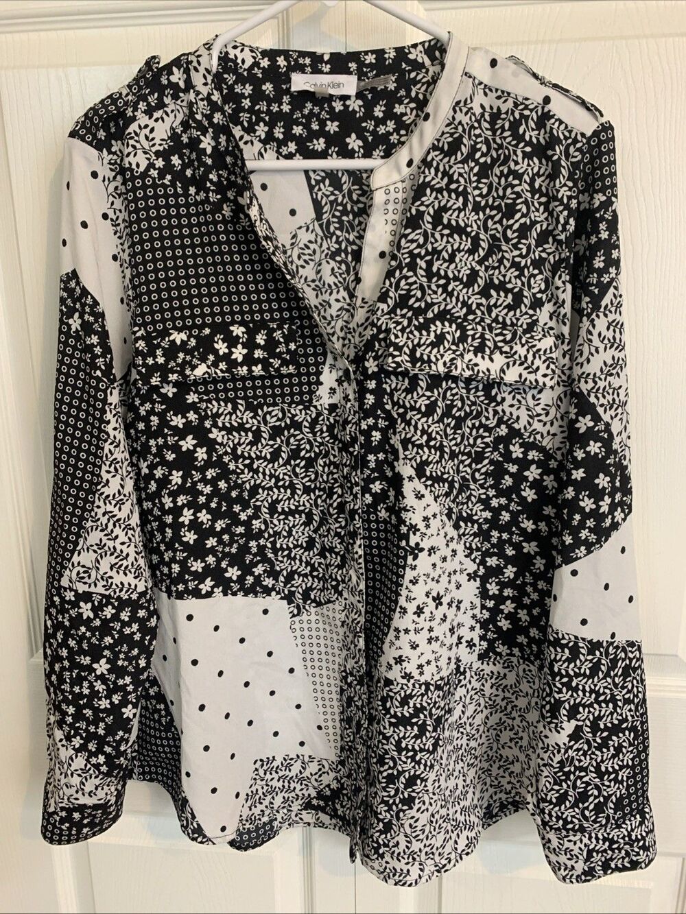 Calvin Klein Blouse Womens L Black White Floral Patchwork Buttons Lightweight